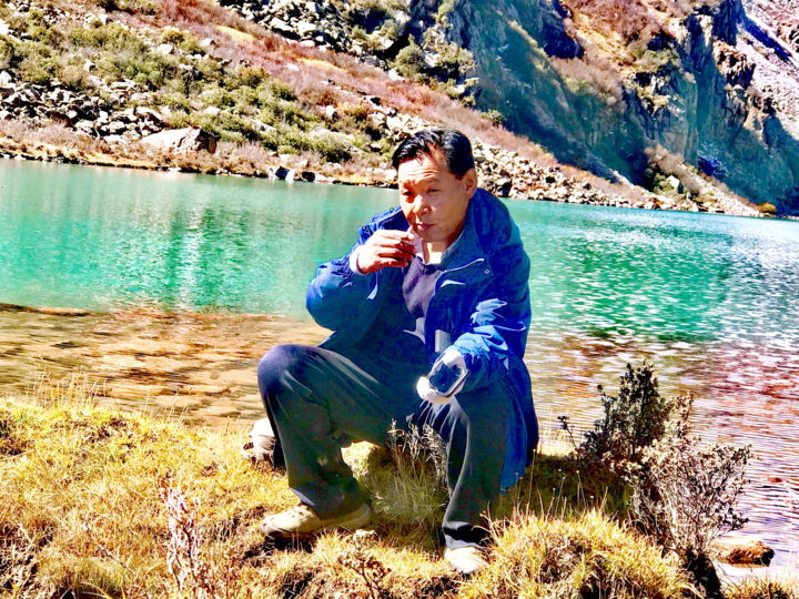 把青春和爱献给三江源头-记青海民族学院85届毕业生张有才_泰国_新闻_华人头条
