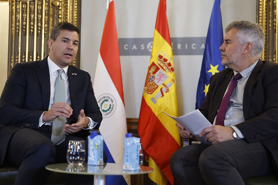 Santiago Peña: Paraguay tiene que integrarse más en el mundo