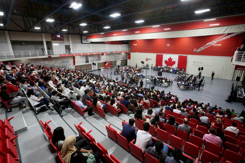 国际学生是加拿大临时居民的一大来源。   （路透）