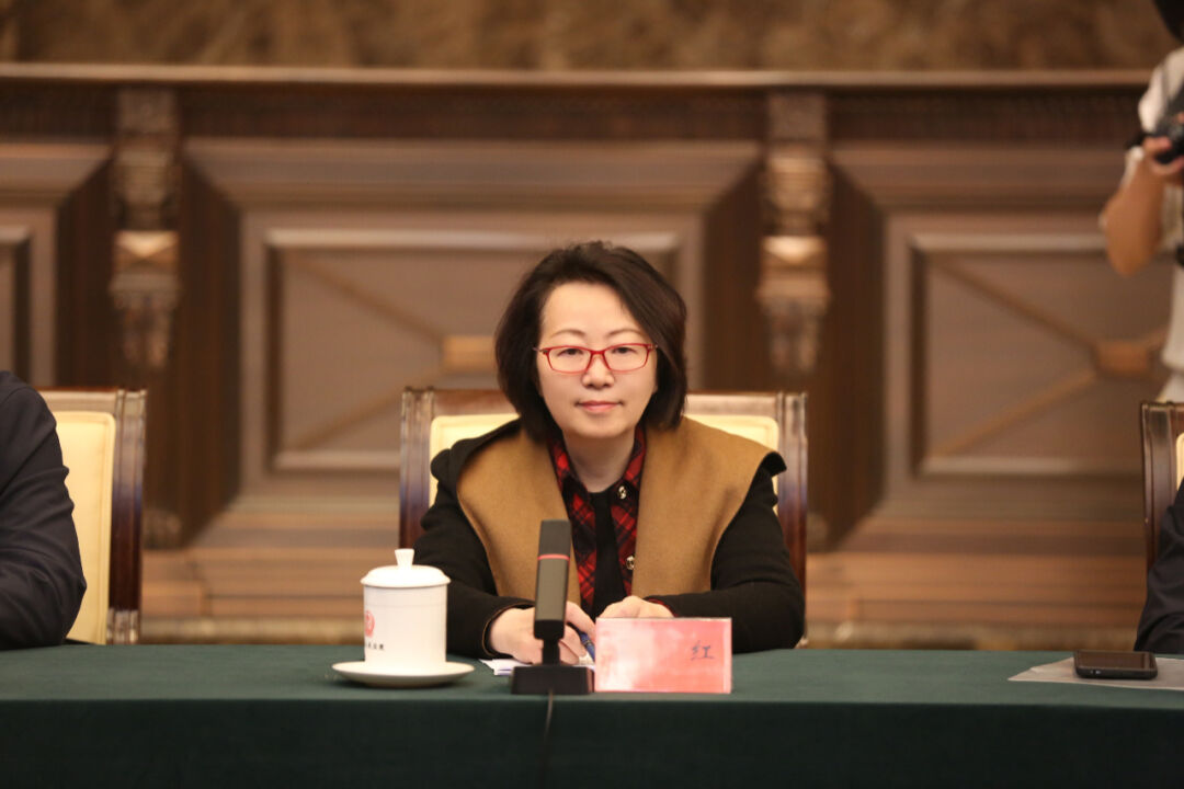 《江河之上》拓展了行业剧的题材范式_阿根廷_新闻_华人头条