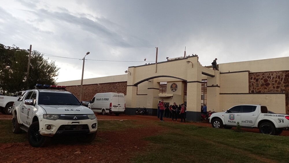 Lo que tenés que saber: Muertos y heridos en enfrentamiento entre el PCC y  Clan Rotela - Última Hora | Noticias de Paraguay y el mundo, las 24 horas.  Noticias nacionales e