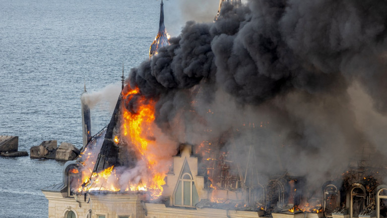 乌克兰“哈利波特城堡”被烧毁