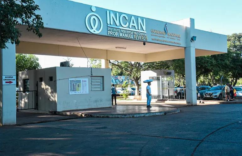 Incan: ante carencias en hospital, cientos de paraguayos buscan  tratamientos en países vecinos - Nacionales - ABC Color