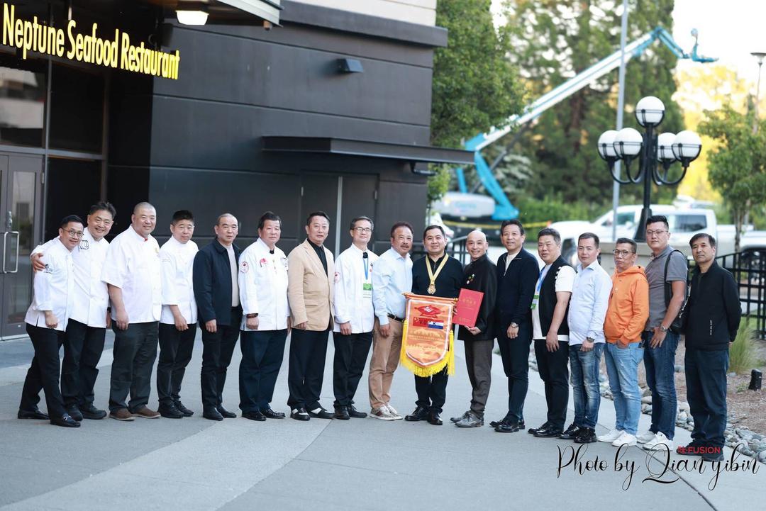 今日同饮庆功酒——荷兰中厨协会庆祝国际中餐大赛中斩获多金