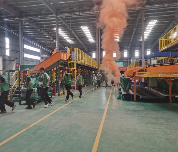 榆林邮政寄递第一党支部组织开展“安全生产月”主题党日活动