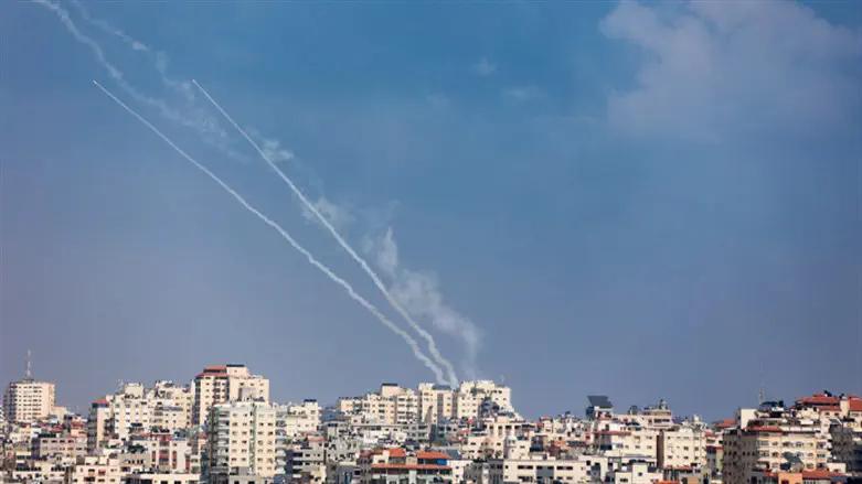 加沙向以色列发射火箭弹