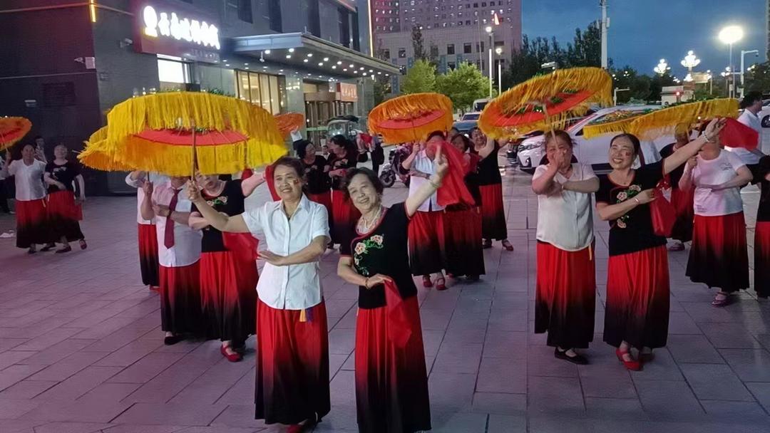 榆阳区航宇路街道松林路社区“七个一”庆“七一”系列活动
