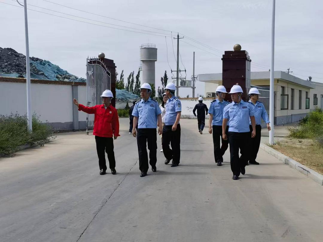 夏季行动 | 剑指盗采砂、偷排污水——靖边公安严打破坏生态环境违法犯罪！
