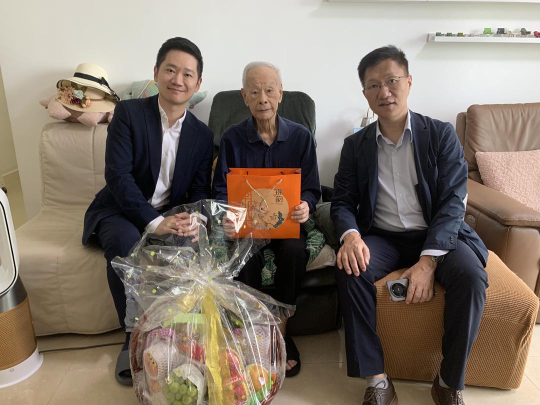 廈聯會理事長李冠華,廈聯會秘書長李毅立,基金會秘書長吳菁蘭,廈聯會