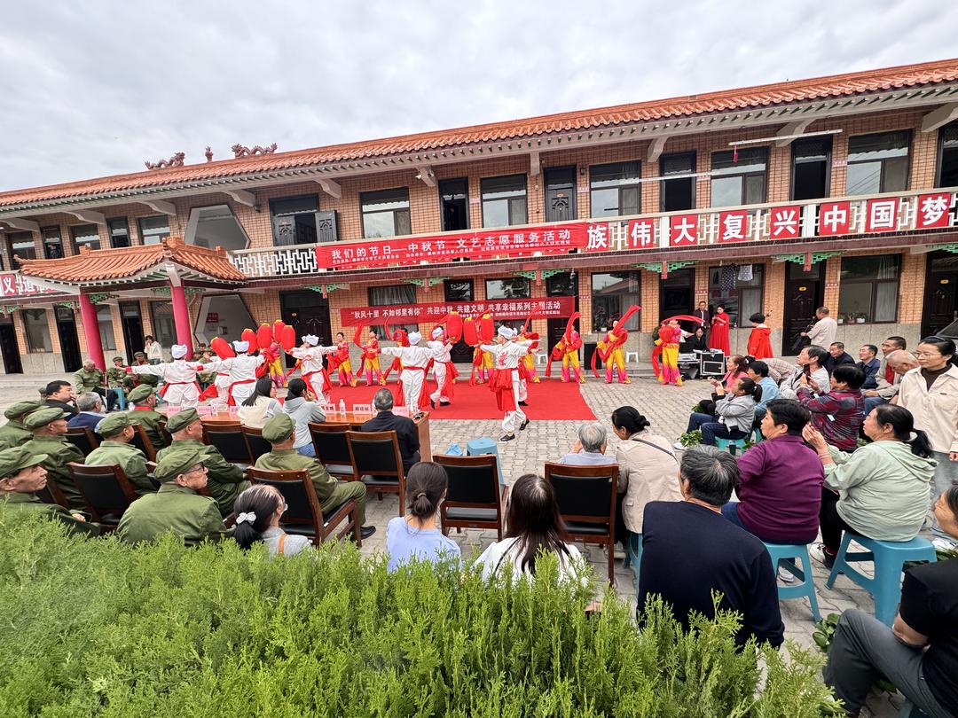 驼峰路街道东岳路社区联合榆林市复员军人疗养院开展中秋系列主题活动