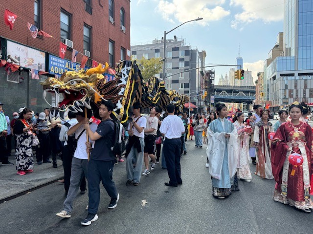 美国福建同乡会/纽约第二十三届慶祝中秋文化節暨花灯大游行贈月餅一系列活動 ... ...  ..._图1-24