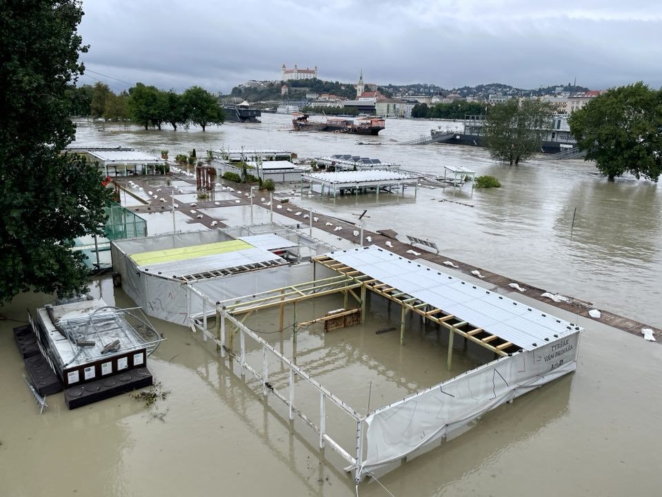 dunaj, bratislava, povodeň, záplavy, tyršák