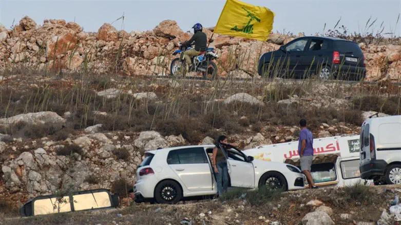 Hezbollah terrorists near the Israeli border (illustrative)