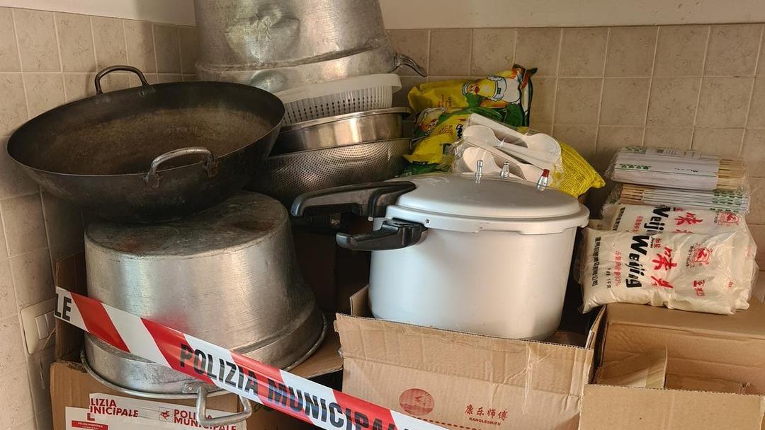 Prato, la Municipale sequestra due catering cinesi abusivi