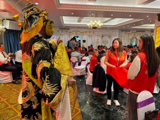 美国福建象屿联谊会成立二十九周年暨象峰境泰山府千秋神誕及敬老晚会在纽约举行 ... . ..._图1-49