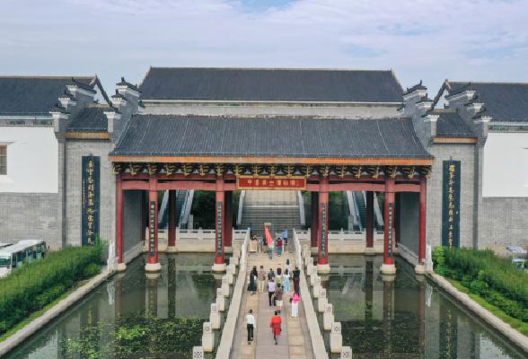走进中国进士文化园 探访中国1300多年科举制度史_老挝_新闻_华人头条