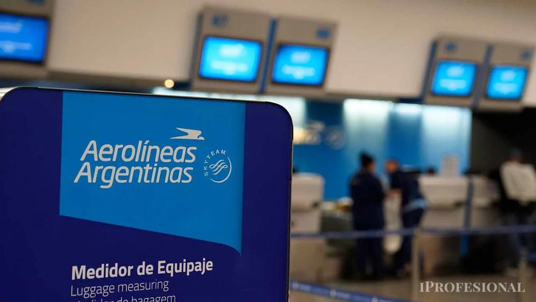 Gremio de pilotos definió que no habrá paro mientras dure la negociación con Aerolíneas