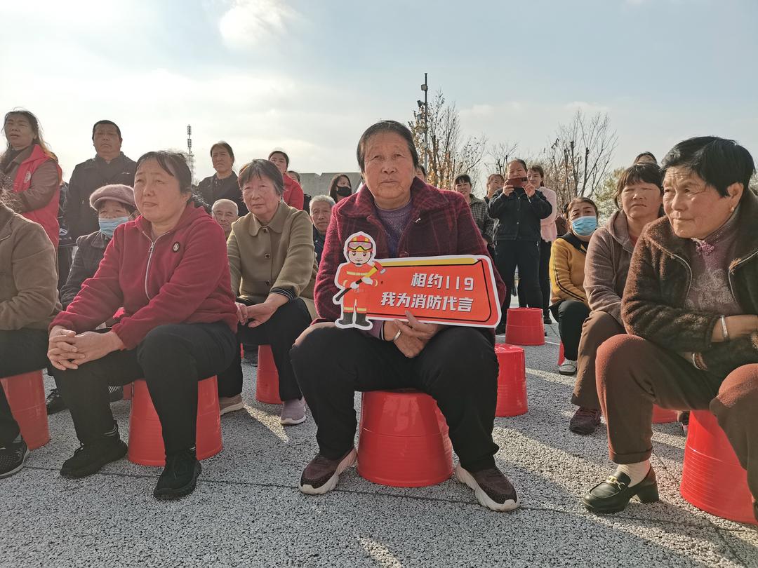 关注消防 珍爱生命——榆阳区兴中路社区开展消防主题宣传活动