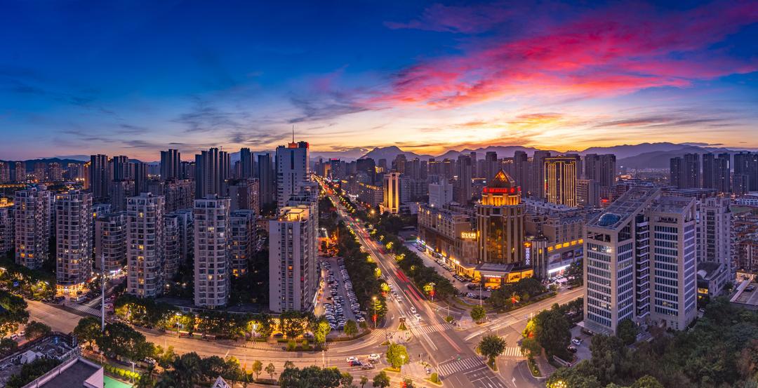 福清:特色夜景展魅力 点亮城市新活力