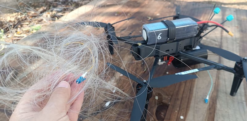 Fiber-optic guided drone credit: Tehiru