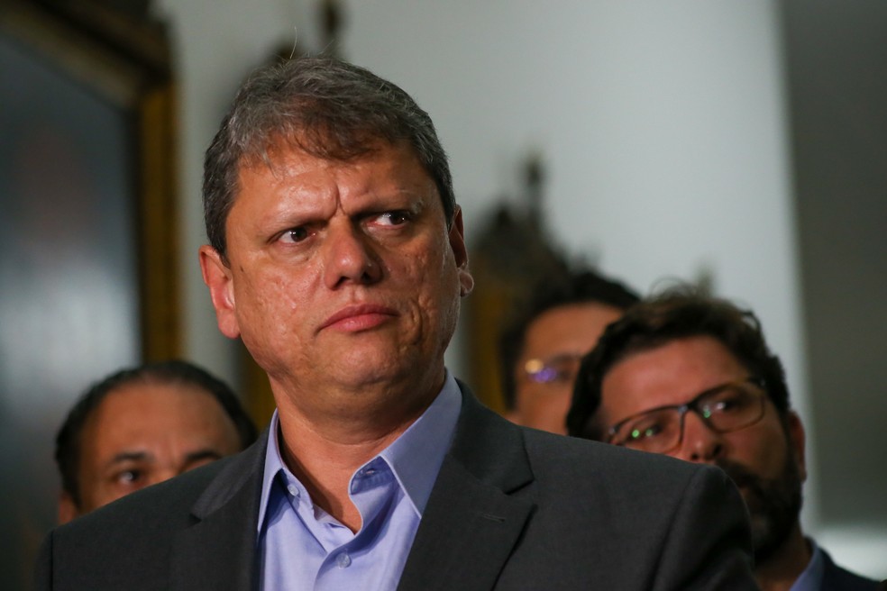 O governador do Estado de São Paulo, Tarcísio Gomes de Freitas (Republicanos), em reunião do Palácio dos Bandeirantes, em fevereiro de 2023. — Foto: Divulgação/GESP