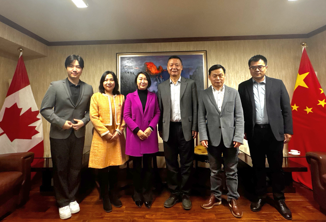 加拿大云南社团联合总会主席朱燕一行拜会中国驻多伦多总领事罗伟东_辽宁_新闻_华人头条