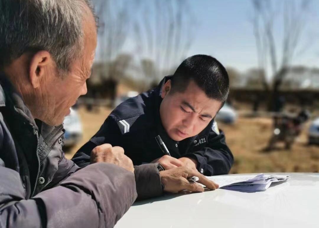 春耕一线“藏蓝”守护 靖边公安织密护农安全网