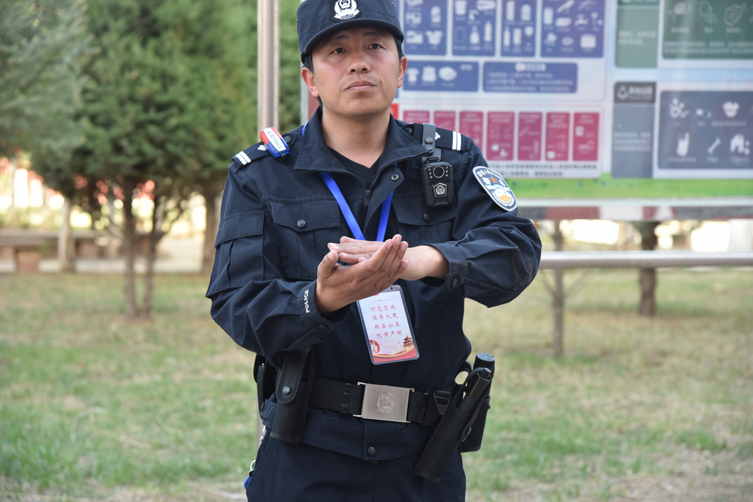 校园安全“守护者”集体充电！靖边民警进校园安保培训不走过场