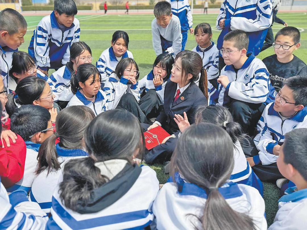 榆阳区人民检察院未检团队：守护青春 法润校园