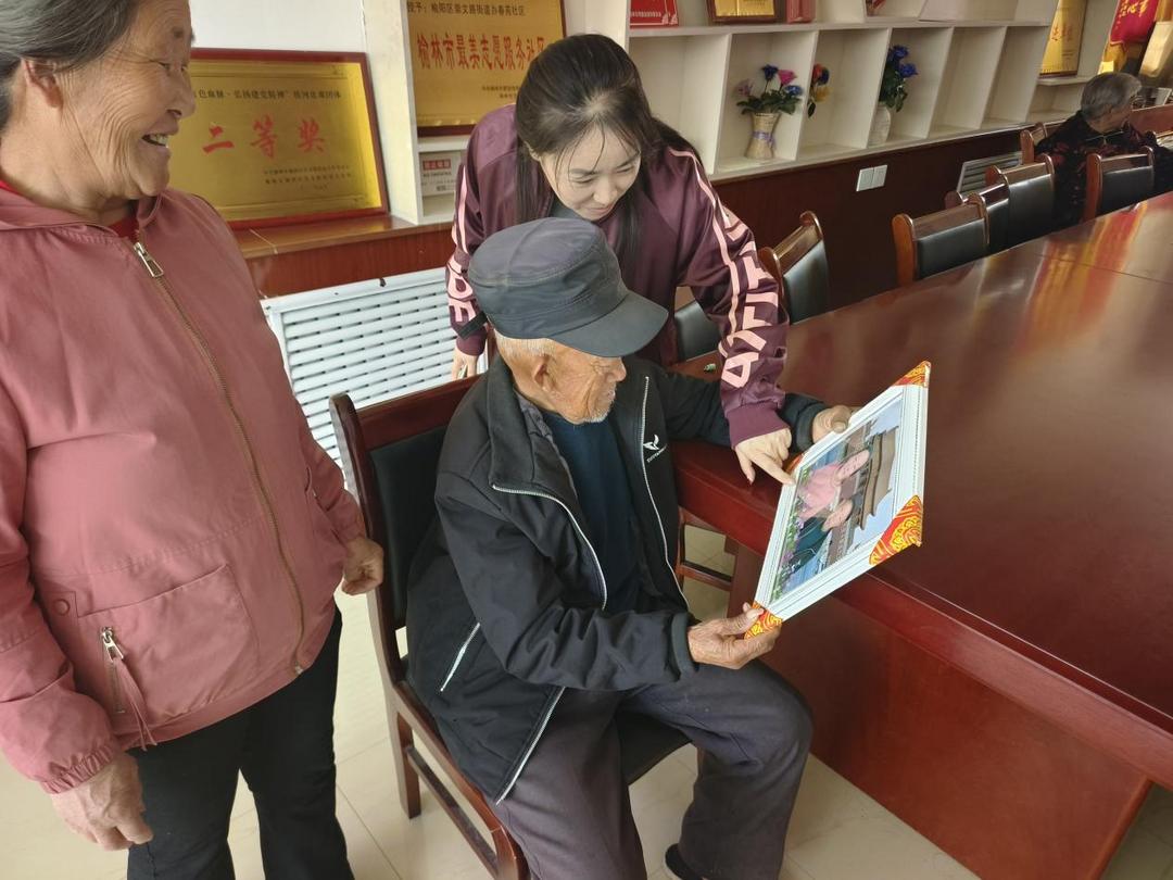 ​暖心！榆阳区慈善上门为37位老人免费拍幸福照