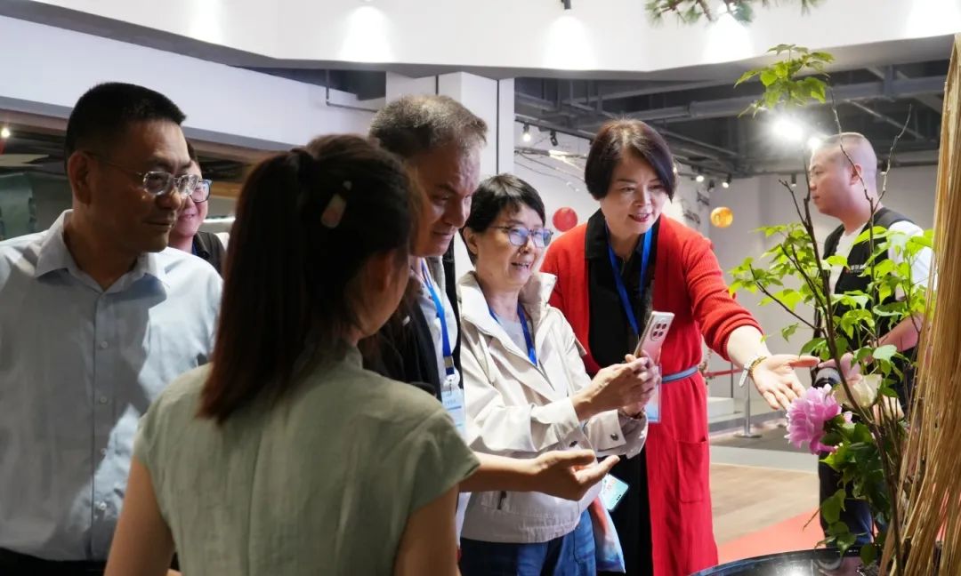 图片[7]-“in浙江 连世界”—2025海外华文媒体浙江行活动在宁波启动-华闻时空