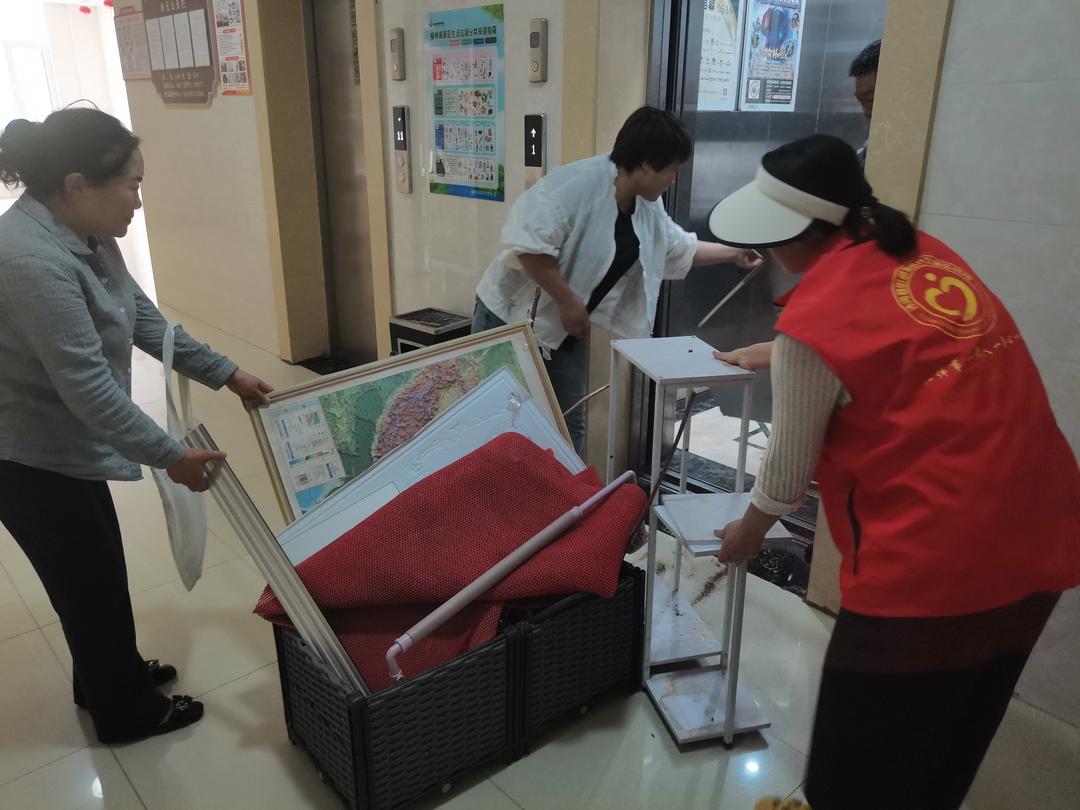 榆阳区沙河路街道雨润路社区开展消防通道安全隐患排查整治活动 榆阳区沙河路街道雨润路社区开展消防通道安全隐患排查整治活动