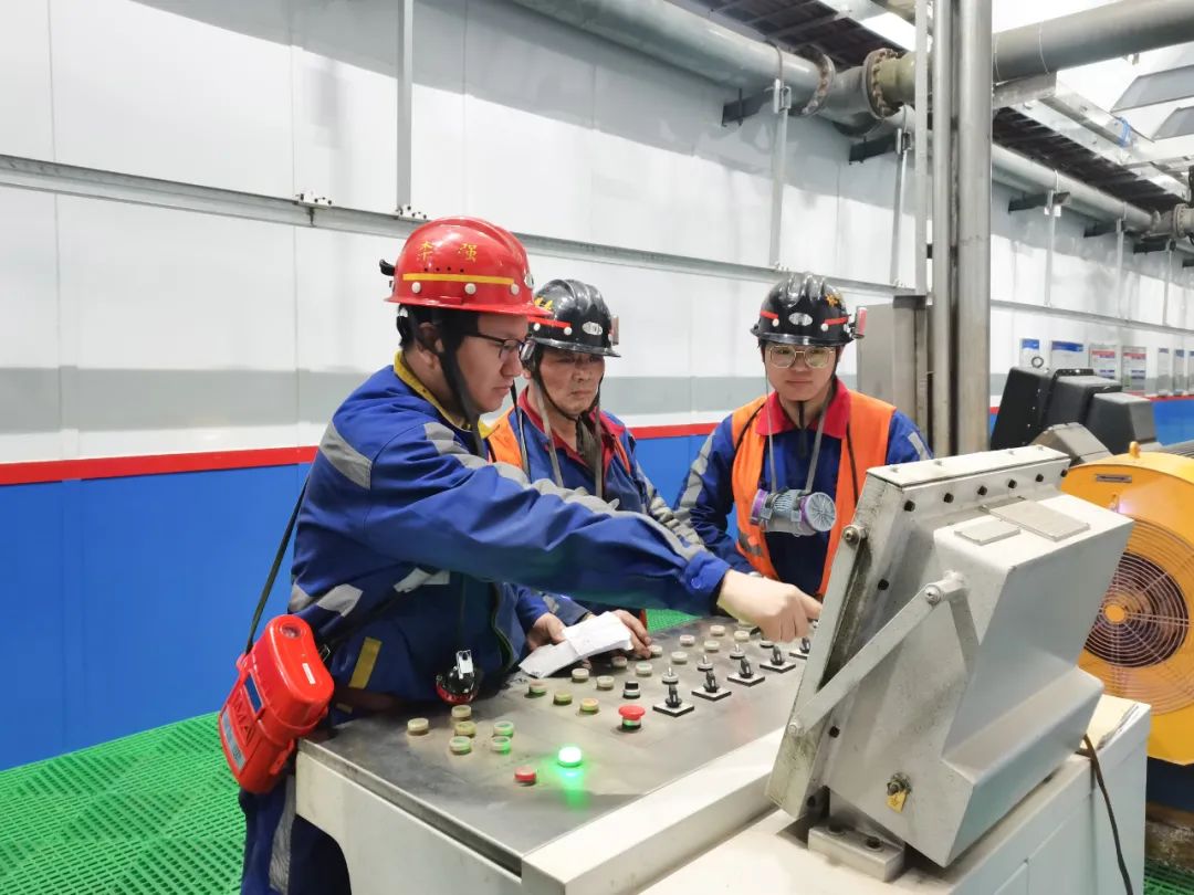 神木柠条塔矿业公司闻“汛”而动，打好雨季预防组合拳