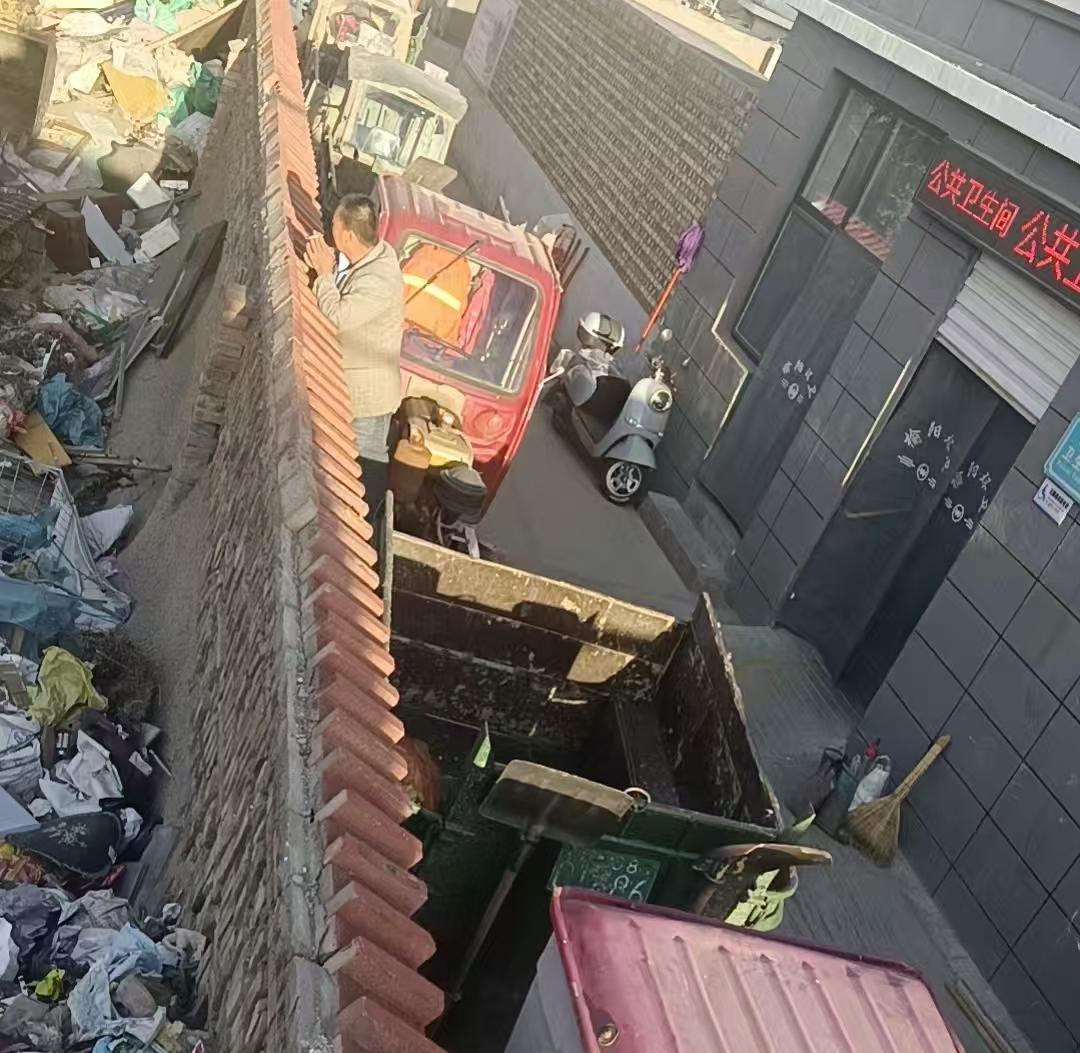 鸳鸯湖社区多举措提升环境品质，共绘美好生活新画卷