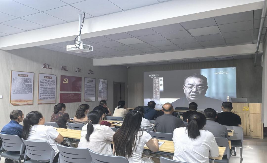 崇文路街道葡萄园社区流动党员教育活动圆满举行