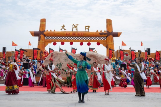 环博斯腾湖公路文化旅游推介活动盛大启幕，共绘巴州文旅新画卷