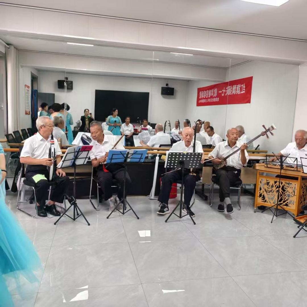 鼓楼街道凯歌楼社区召开庆祝建党104周年暨“七一”表彰大会