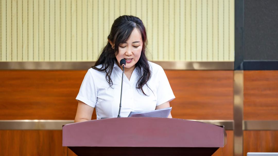 神木市职业技术教育中心召开第九届教职工代表大会第一次会议