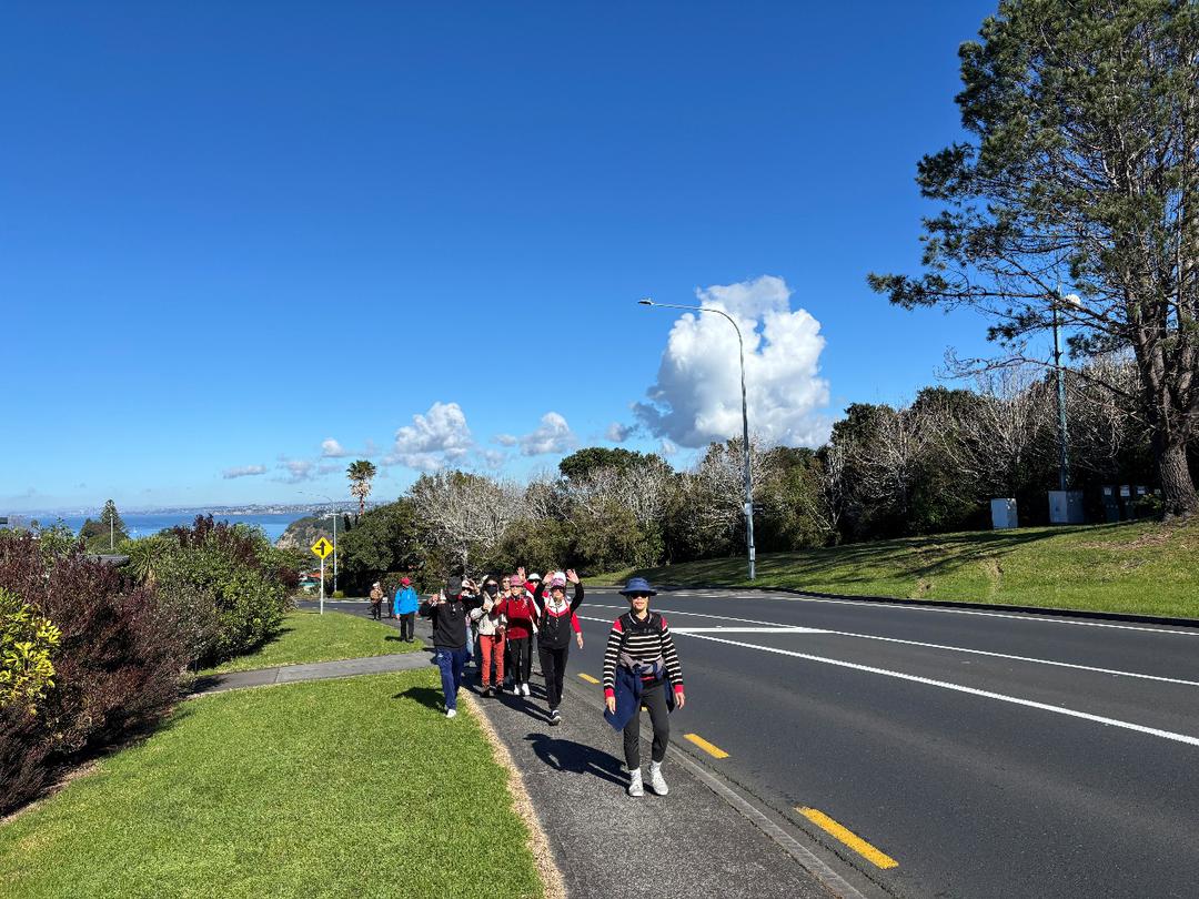 è·¯ä¸Šéª‘è‡ªè¡Œè½¦çš„äºº

AI ç”Ÿæˆ�çš„å†…å®¹å�¯èƒ½ä¸�æ­£ç¡®ã€‚