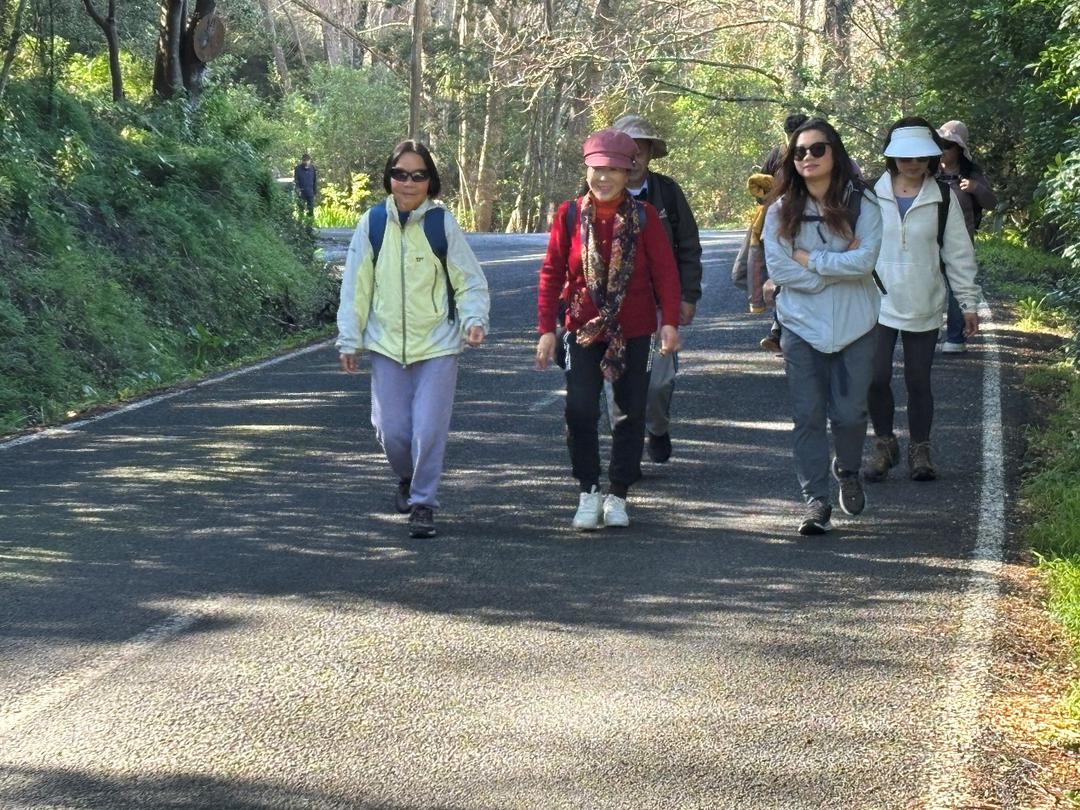 äººä»¬èµ°åœ¨è·¯ä¸Š

AI ç”Ÿæˆ�çš„å†…å®¹å�¯èƒ½ä¸�æ­£ç¡®ã€‚