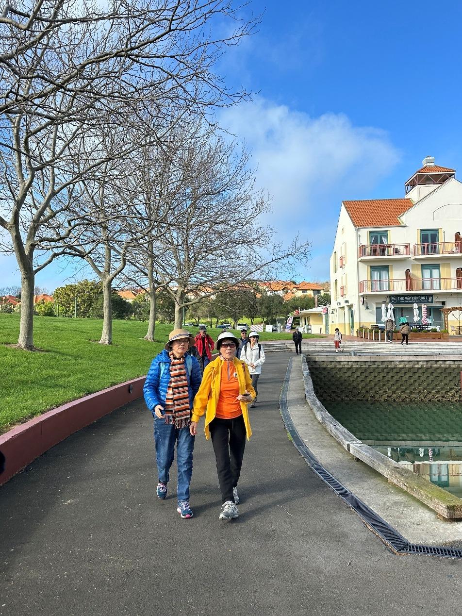 ä¸€æ£µæ ‘

AI ç”Ÿæˆ�çš„å†…å®¹å�¯èƒ½ä¸�æ­£ç¡®ã€‚