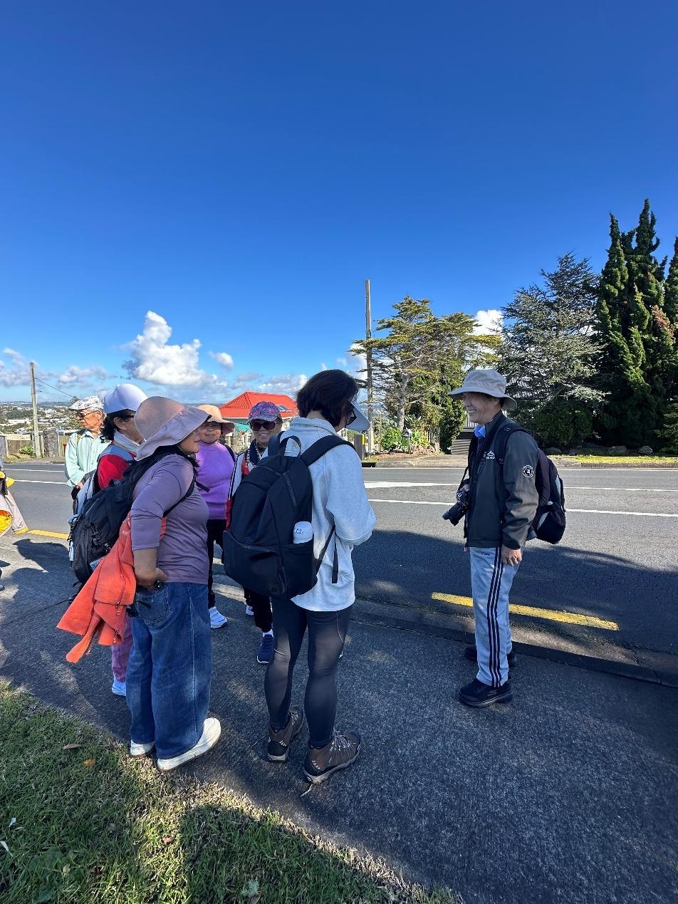 éª‘è‡ªè¡Œè½¦çš„äºº

AI ç”Ÿæˆ�çš„å†…å®¹å�¯èƒ½ä¸�æ­£ç¡®ã€‚