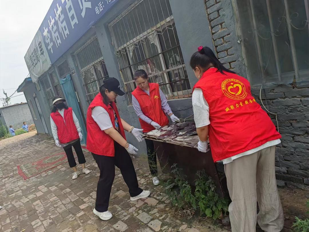 鼓楼街道环城北路社区开展了“清洁家园 共享美好”宣传活动