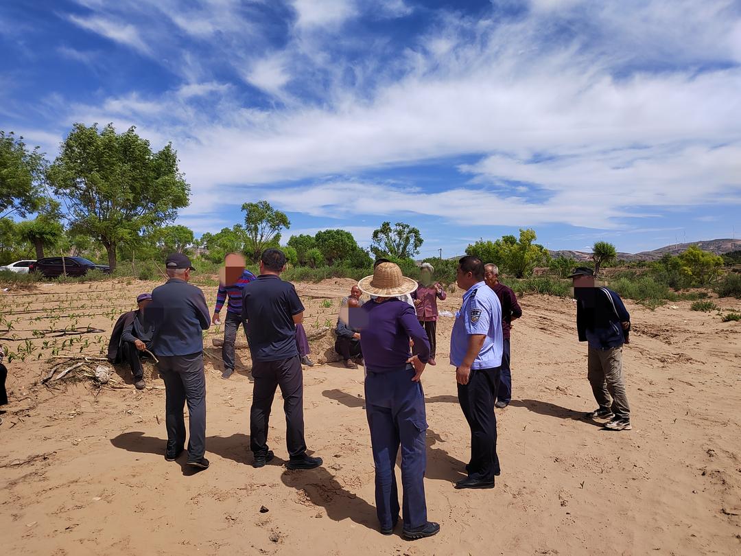 靖边公安：希望的田野上“警”色宜人