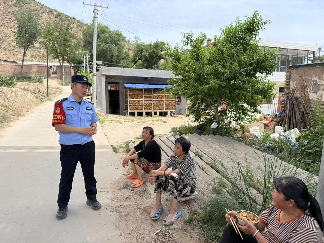 绥德站派出所:孝行大爱进万家 反诈守护夕阳红