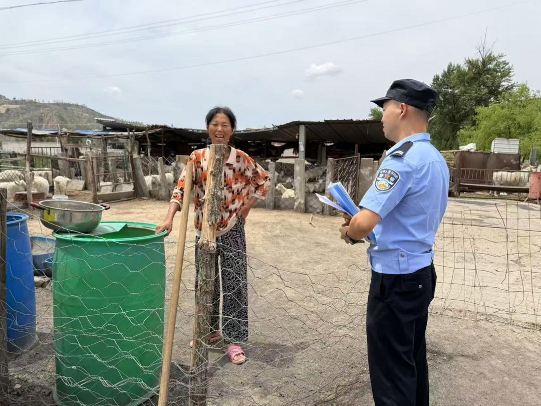 绥德站派出所：孝行大爱进万家 反诈守护夕阳红