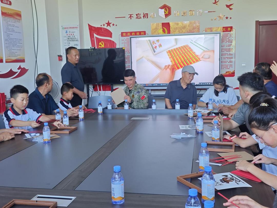 强国复兴有我 传承“八一”精神——三辰社区开展党建引领百姓故事会