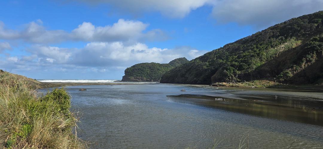 湖边的风景

AI 生成的内容可能不正确。