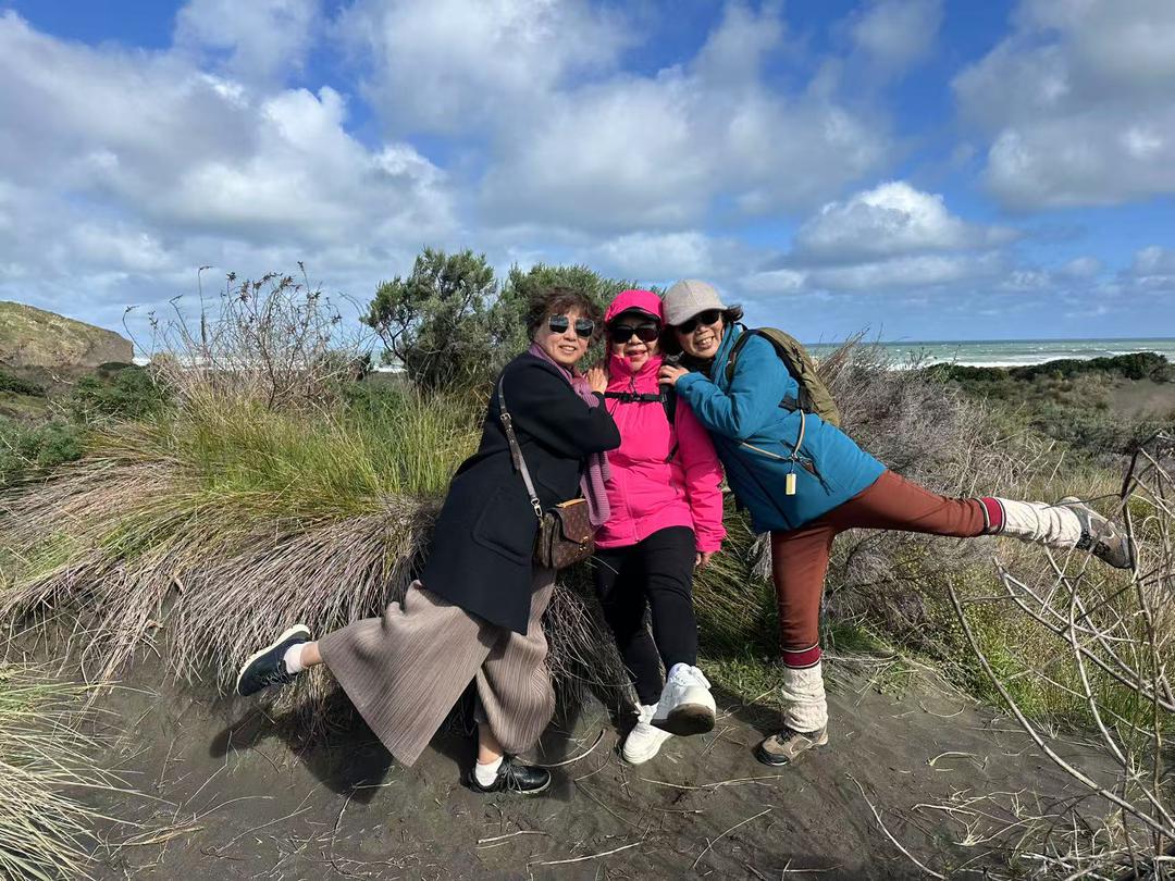 山上的人

AI 生成的内容可能不正确。