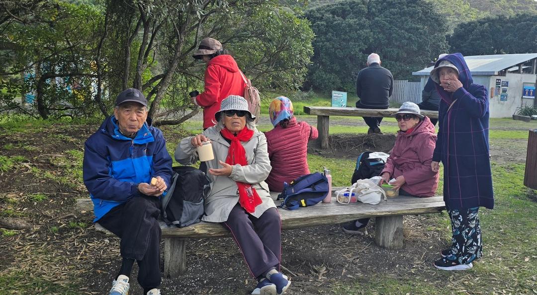 小孩们在公园里

AI 生成的内容可能不正确。